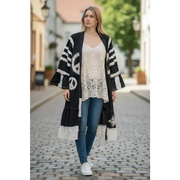 RARE POL Black & White Peace Sign Duster Jacket M Medium Women’s NWOT - Picture 1 of 9